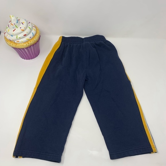 Boys Nike Pants - Picture 3 of 4